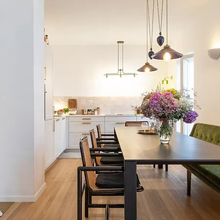 1000 Views Rooftop Duplex Hottub Apartamento *