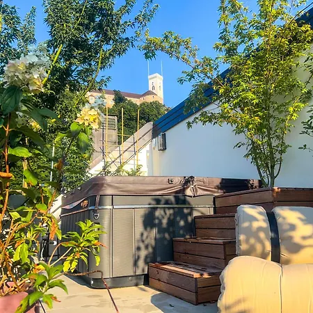 1000 Views Rooftop Duplex Hottub Apartamento